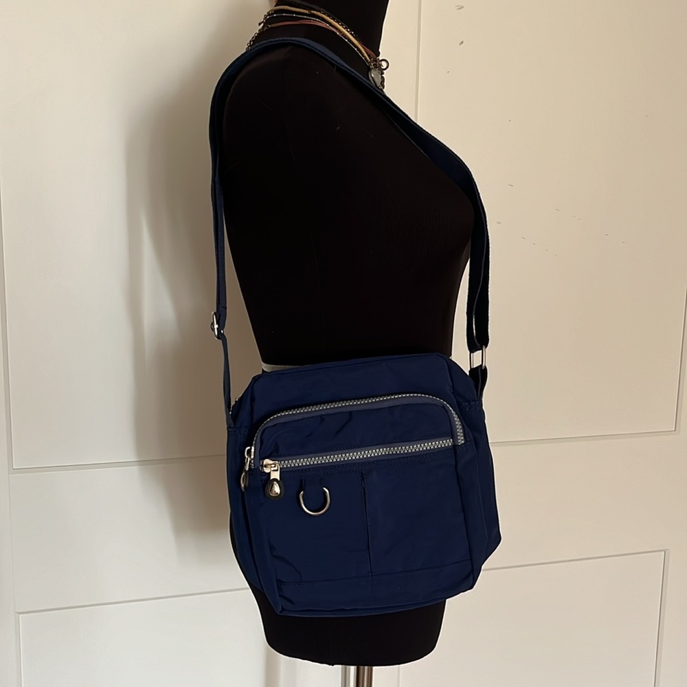 Crossbody bag(navy blue)